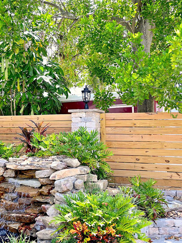 Wood fence styles that are popular in Davis Island FL