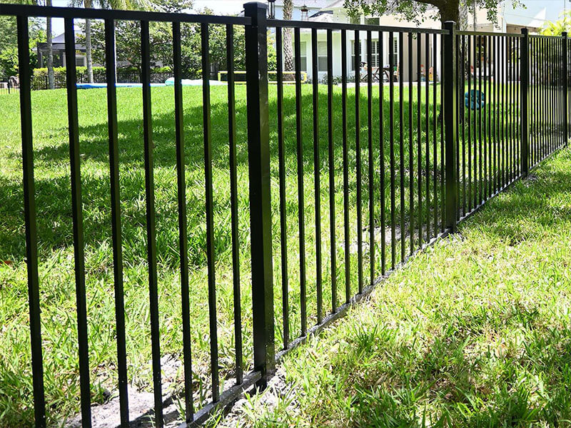 Commercial and residential aluminum fence company in 