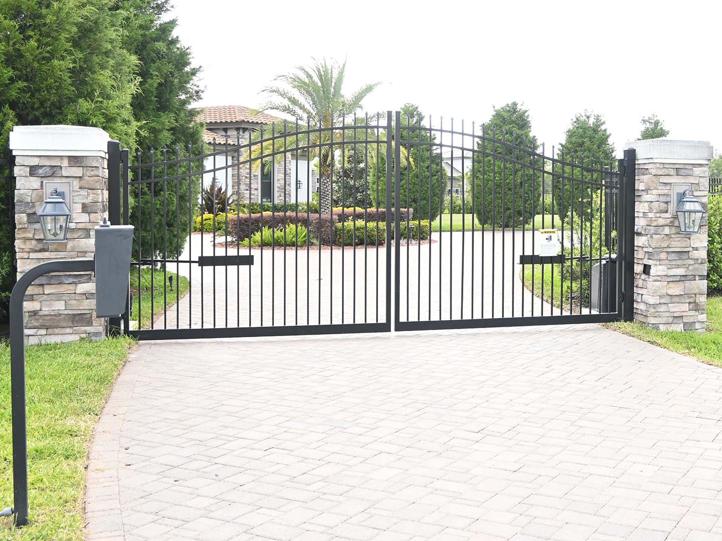 Fence company in Tampa Florida