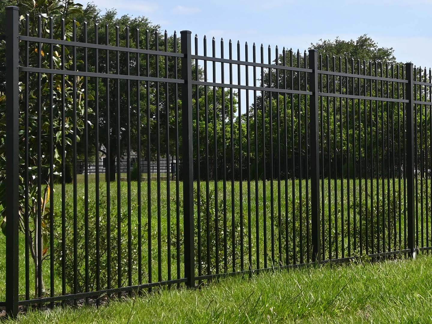 Tampa FL Aluminum Fence